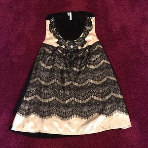 Studio Y Embellished Tank Silk and Lace 💋